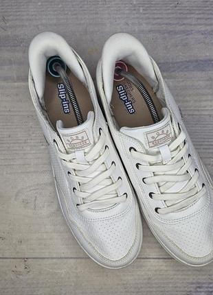 Кроссовки skechers 3