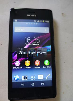 Телефон sony c1905 2