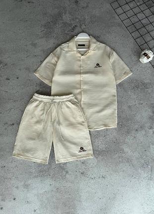 Костюм мужской