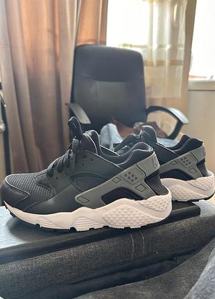 Кросівки nike