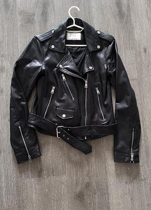 Куртка косуха stradivarius, eu s