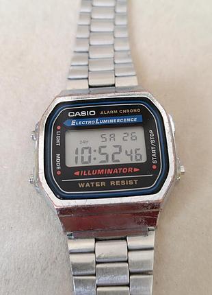 Электронные часы casio в хорошем рабочем состоянии нет крючка на браслете сроки отправки уточняйте я не всегда бываю дома