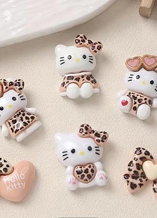 Джибіси для crocs hello kitty