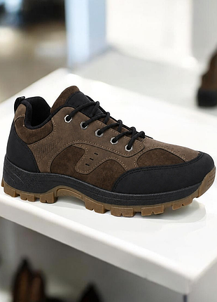 Мужские кроссовки