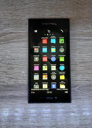 Б/у смартфон blackberry leap, 2/16gb, 5", 4g lte, робочий стан