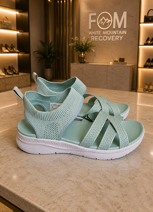Босоніжки white mountain 42-43 р. резинка сандалі