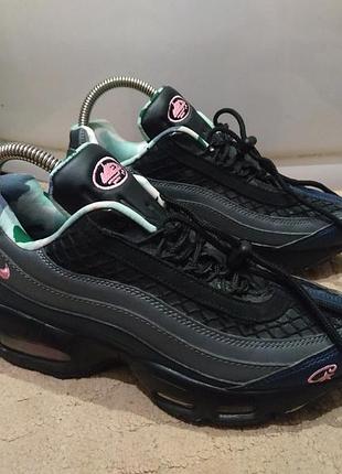 Женские кроссовки найк nike air max 95 corteiz pink beam 38