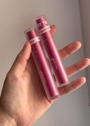 Лот стійких рідких жидких помад glambee