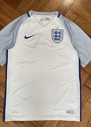 Футболка nike білого кольору, розмір s