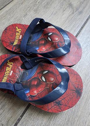 Детские шлепанцы вьетнамки с фиксатором пятки spiderman 23 размер