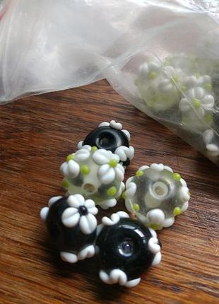 Намистини зі скла.lampwork чорні та прозорі.