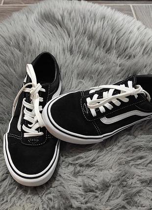Брендовые кеды унисекс,мощная мальчику и девочке 36 р-vans old skool