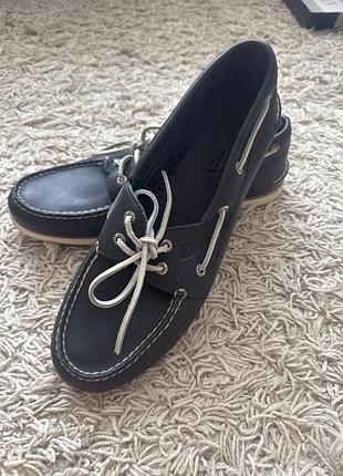 Лофери sperry 2