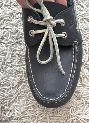 Лофери sperry 5