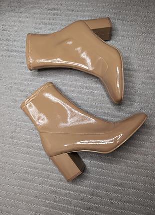 Ботильйони carvela 41 р 26,5 см нові