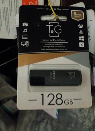 128gb 
usb накопитель  обеспечивает недорогое надежное хранение и транспортировку повседневных данных для большинства пользователей.