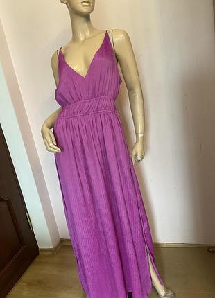 Нарядное фактурное платье акси с разрезами/ l/ xl/