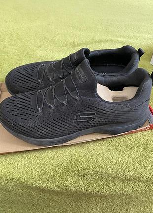 Літні кросівки skechers