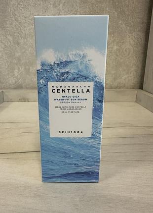 Сонцезахисна сироватка skin1004 madagascar centella hyalu-cica water-fit sun serum 50ml