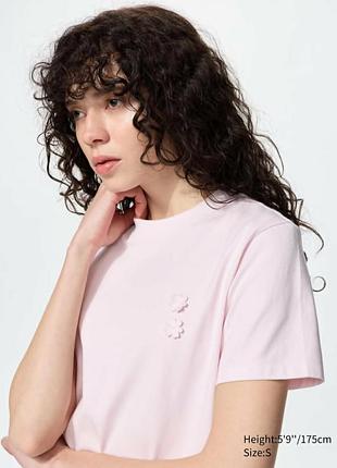 Футболка uniqlo с cecilie bahnsen новая коллаборация.