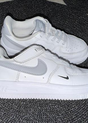 Кросівки шкіряні nike force 1 easyon, оригінал, р-р 30, уст 19,5 см