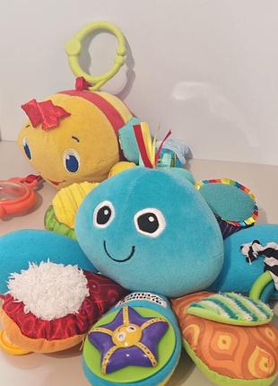 Лот из двух игрушек малыша, развивающие игрушки, шуршащие