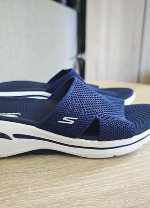 Шльопанці skechers