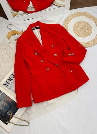 Красивого відтінку піджак zara