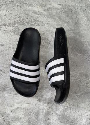 Шльопанці дитячі чорно-білі adidas 33р.