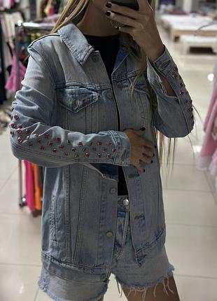 Джинсова куртка levis