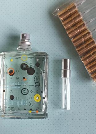 Cologne one escentric molecules