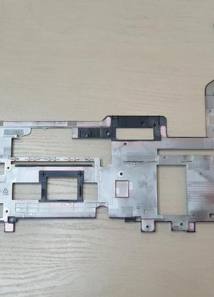 Dell latitude 5580 5590 5591 рамка топкейсу, середня частина