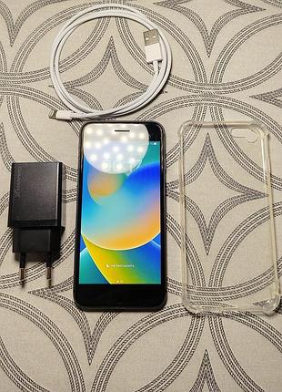Iphone 8 64gb • повний комплект • оригінал • все працює