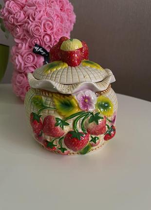Керамічна банка для зберігання “полуниця” 🍓