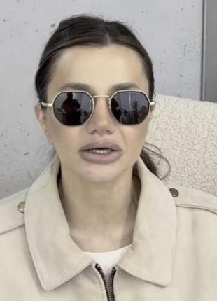 Сонцезахисні окуляри