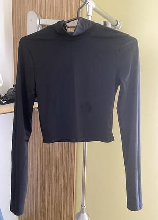 Гольф чорний укорочений оптягуючий гольф zara