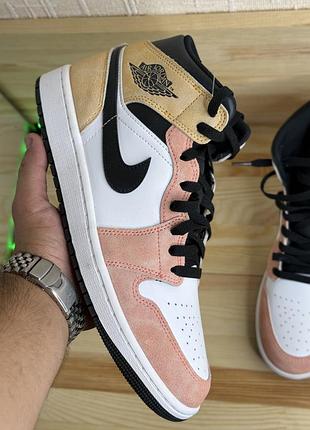 Jordan 1 mid se (42.5)