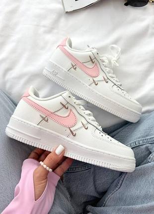 Жіночі кросівки nike air force 1 ’07 lx white pink / smb+ 🔗