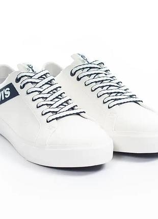 Кросівки,кеди levi's woodward