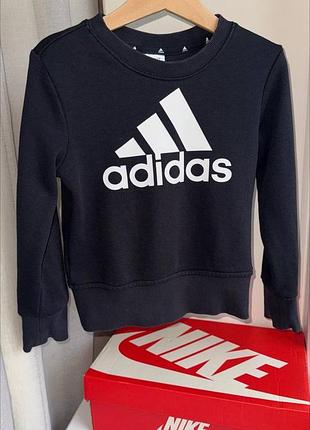 Світшот adidas🖤
