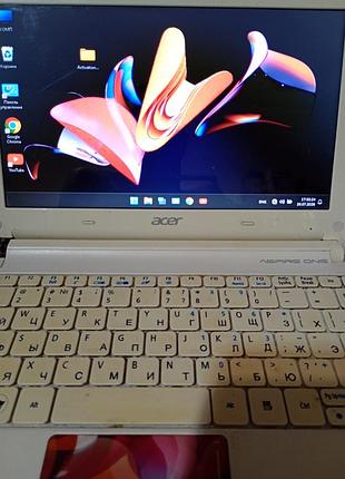 Ноутбук 10дюймов acer aspire one youtube google chrome в отличном состоянии