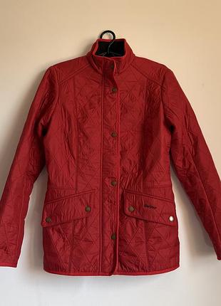 Осіння стьобана куртка barbour