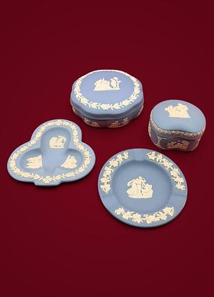 Набір кераміки wedgwood. англія, хх ст