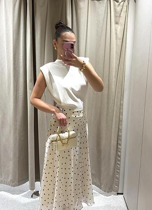 Нежная юбка в горохи zara