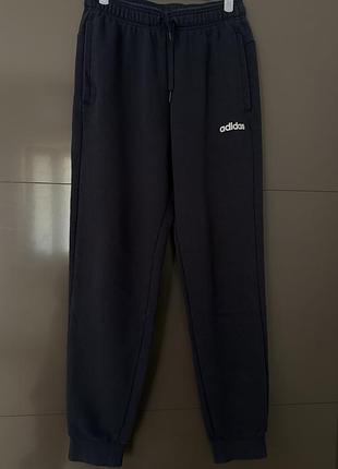 Спортивні штани adidas