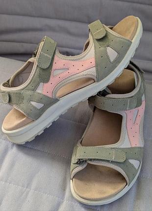 Женские сандалии legero (42-43 р. 27 см.)