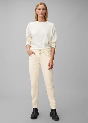 Світло-бежеві джинси marc o'polo theda boyfriend (organic cotton)