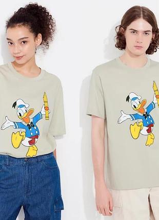 Фірмова унісекс футболка uniqlo disney