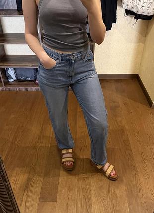 Джинси levi’s