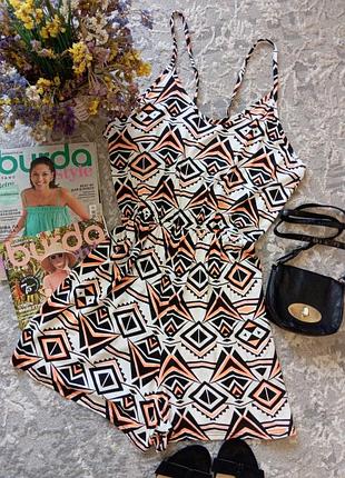 Жіночий ромпер, комбінезон шортами boohoo розмір 14